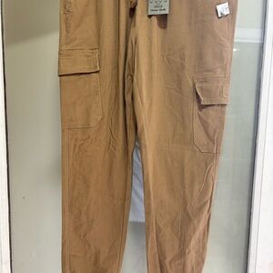 Men's Cargo Pants — Brown